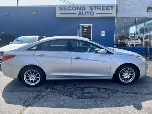 2013 Hyundai Sonata Se One Owner Clean Carfax 2 0l 4 Cyl 6-speed for sale in Worcester, MA
