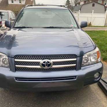 * NEW PRICE* Toyota Highlander 2007 - cars & trucks - by owner -... for sale in reading, PA