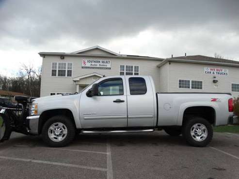 ** 63K Chevrolet 2500HD LT Plow Truck ** - cars & trucks - by dealer... for sale in Medina, OH
