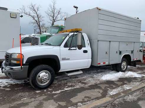2006 GMC C-3500 ENCLOSED UTILITY SERVICE TRUCK READY F - cars & for sale in Massapequa, CT