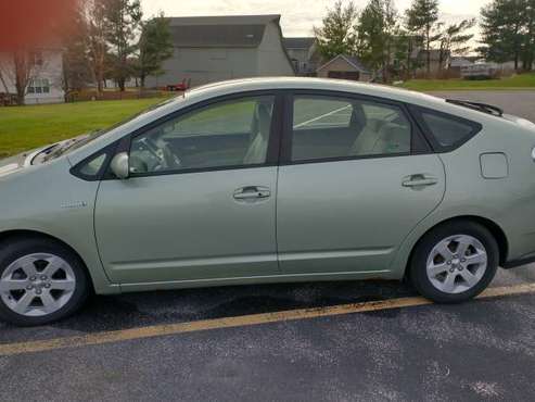 2008 Toyota Prius - cars & trucks - by owner - vehicle automotive sale for sale in Marion, IA