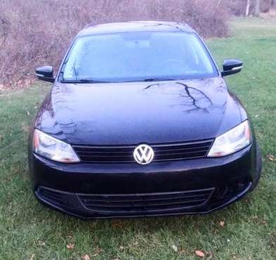 Jetta SE 2011 Black on Black - cars & trucks - by owner - vehicle... for sale in Gregory, MI