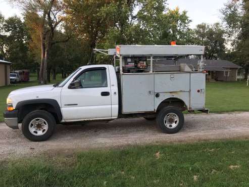 chevy service truck for sale in Thayer, KS