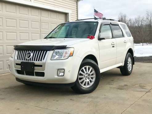 2010 Mercury Mariner Premier 4WD *Only 76K miles* Great Condition -... for sale in Painesville , OH