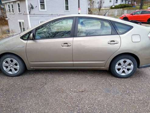 2007 Toyota Prius W/115k - cars & trucks - by owner - vehicle... for sale in Burlington, VT