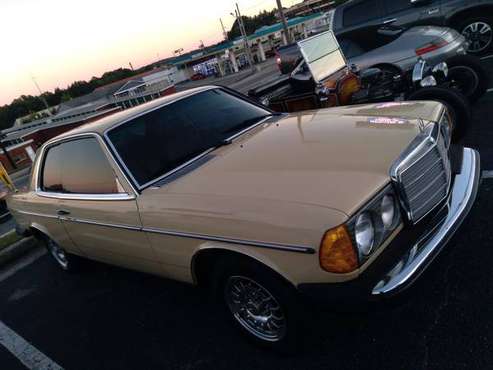 1978 Mercedes Benz 300CD - cars & trucks - by owner - vehicle... for sale in Ellaville, GA