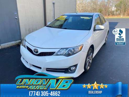 2012 TOYOTA CAMRY SE MILES 117K SUNROOF, KEYLESS REMOTE , LIKE NEW -... for sale in New Bedford, MA