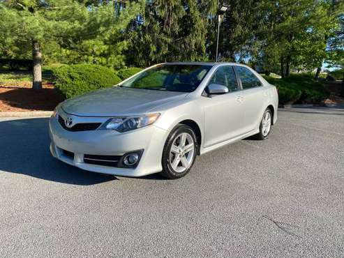 2012 Toyota Camry SE ( 700 - 1500 Down) - - by dealer for sale in Hedgesville, WV
