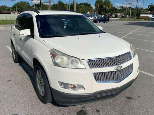 2011 Chevrolet Chevy Traverse LT AWD 4dr SUV w/1LT - cars & trucks -... for sale in TAMPA, FL