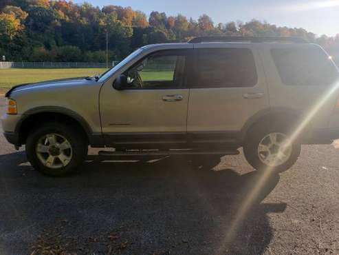 2005 Ford Explorer xlt for sale in Watertown, NY