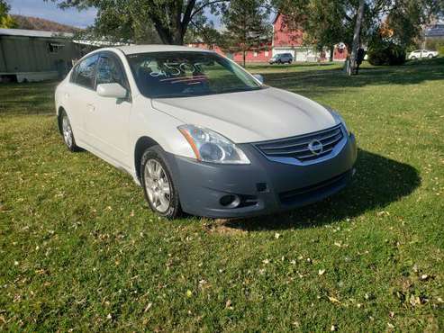 2012 Nissan Altima - cars & trucks - by dealer - vehicle automotive... for sale in Moravia, NY