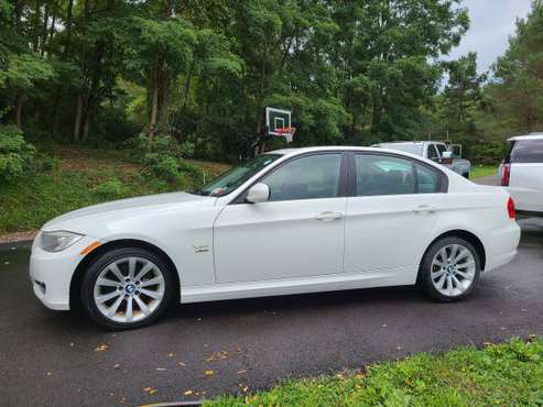 2011 BMW 328ix - cars & trucks - by owner - vehicle automotive sale for sale in Feura Bush, NY