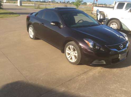 2010 Nissan Altima S 2 door coupe trade for Cj7 or Wrangler Jeep for sale in Granbury, TX