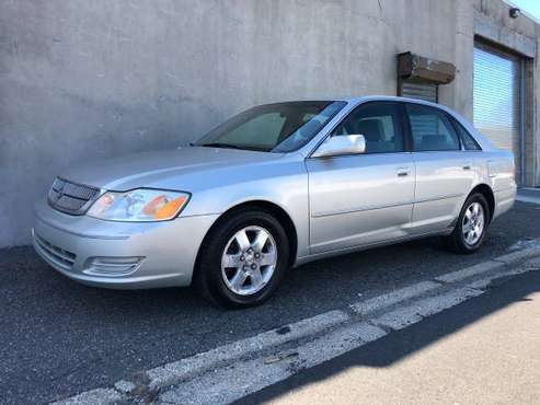 Toyota Avalon, LOW MILES! COMFY! SO CLEAN! RUNS GREAT! WOW! NICE! for sale in Middle Island, NY