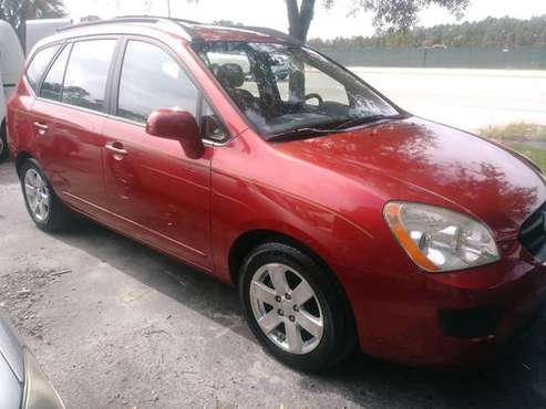 2008 Kia Rondo 60,000 miles drives great for sale in St. Augustine, FL