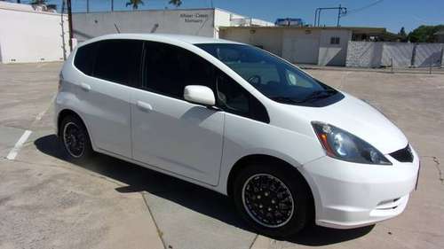 2012 Honda Fit 4cyl mpg++ auto Michelin tires tinted glass turn key... for sale in Escondido, CA