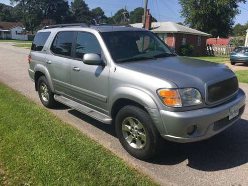 2003 TOYOTA SEQUOIA SR5 - cars & trucks - by owner - vehicle... for sale in Virginia Beach, VA