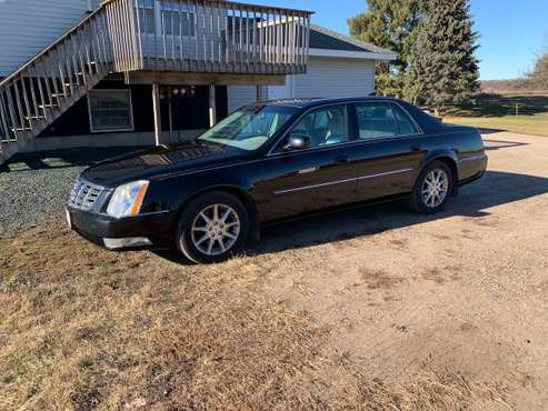 2011 Cadillac DTS - cars & trucks - by owner - vehicle automotive sale for sale in New Richmond, WI