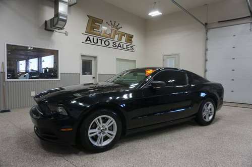Low Miles/Local Trade/6 Speed Manual 2014 Ford Mustang V6 - cars for sale in Ammon, ID