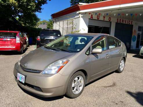 2006 Toyota Prius. Leather Seats. Backup Camera. 52 Service Records. for sale in Portland, OR