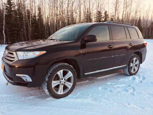 2012 TOYOTA HIGHLANDER - cars & trucks - by owner - vehicle... for sale in Fort Greely, AK