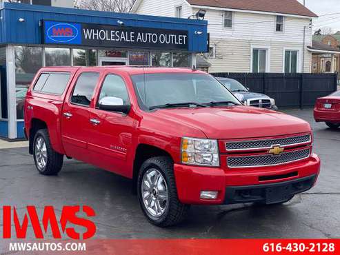 2013 Chevy Silverado LTZ-Leather-Backup Cam-Towing pkg-LOADED! for sale in Grand Rapids, MI