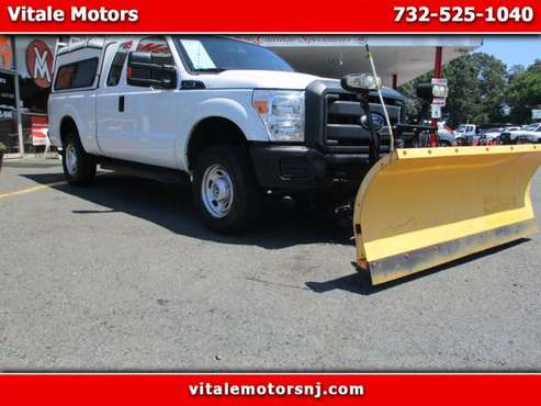 2013 Ford F-250 SD SUPER CAB 4X4 UTIL. CAP W/ SNOW PLOW for sale in south amboy, NJ