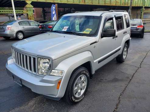2011 Jeep Liberty Sport 4x4 - cars & trucks - by dealer - vehicle... for sale in Albany ny 12205, NY