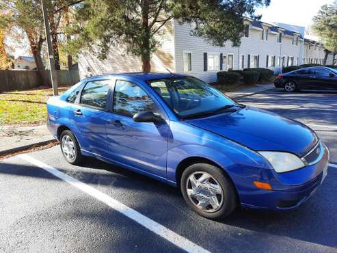 2005 Ford Focus - cars & trucks - by owner - vehicle automotive sale for sale in Newport News, VA
