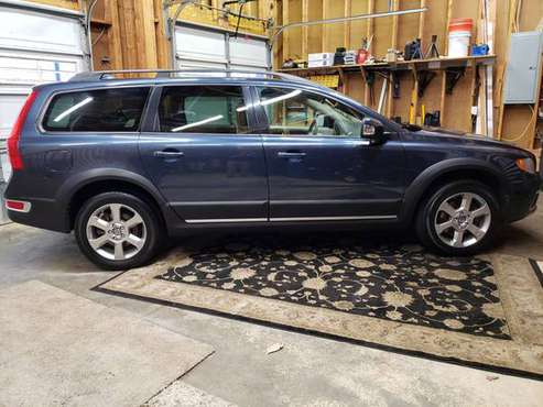 2008 Volvo XC70 AWD Htd Leather DVD Safe Safe - cars & for sale in Forest Lake, MN