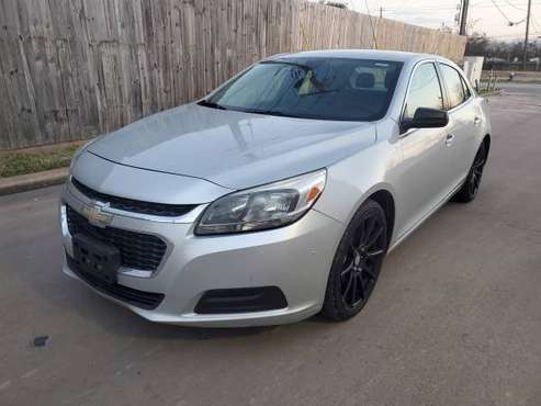 2014 Chevy Malibu Clean Title 5, 800 Cash Plates and transfer for sale in Houston, TX