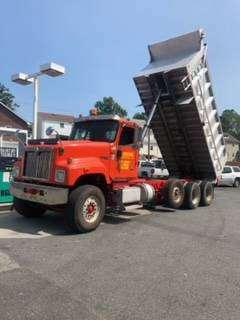 International TRI AXLE DUMP TRUCK - cars & trucks - by owner -... for sale in NEWARK, NY