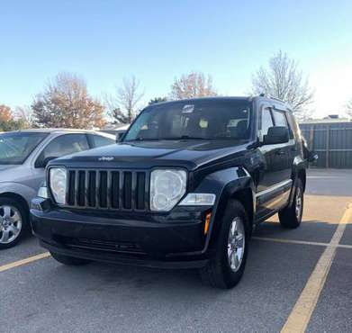 2011 JEEP LIBERTY 4X4 - cars & trucks - by dealer - vehicle... for sale in Wichita, KS