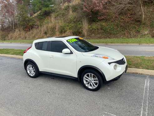 2012 Nissan Juke SV - cars & trucks - by dealer - vehicle automotive... for sale in Marshall, NC