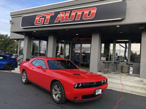 2018 Dodge Challenger SXT Coupe 2D for sale in PUYALLUP, WA