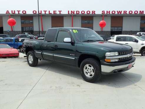 2001 Chevrolet Silverado 1500 LS EXT CAB Z-71 4X4 VERY HARD TO FIND ST for sale in Gretna, IA