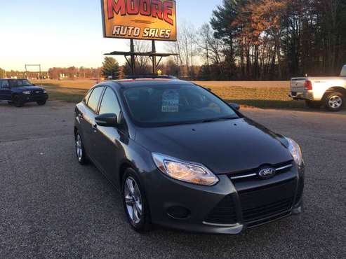 2013 FORD FOCUS SE LOW MILES & ONE OWNER - cars & trucks - by dealer... for sale in Howard City, MI