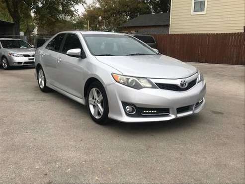 2013 TOYOTA CAMRY SE - cars & trucks - by dealer - vehicle... for sale in San Antonio, TX