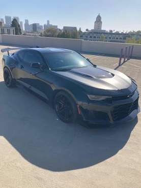 2018 Chevy Camaro ZL1 1LE (not SS Z28) for sale in Beverly Hills, CA
