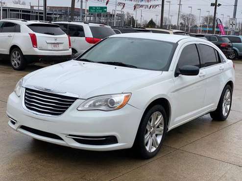 2013 Chrysler 200 Touring (FREE WARRANTY) - cars & trucks - by... for sale in Lafayette, IN