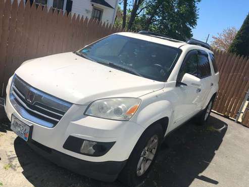 2008 Saturn Outlook for sale in Pawtucket, RI