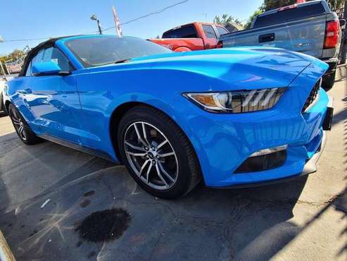 2017 Ford Mustang EcoBoost Premium 2dr Convertible for sale in Stockton, CA
