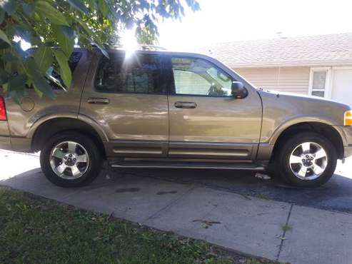 2003 Ford Explorer Limited V8 4WD SUV for sale in Independence, MO