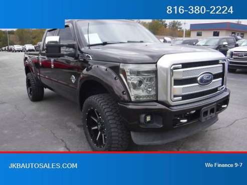 2013 Ford F250 Super Duty Crew Cab 4WD Platinum Pickup 4D 6 3/4 ft Tra for sale in Harrisonville, MO