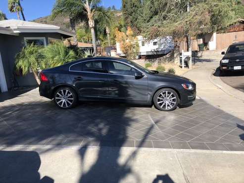 2015.5 Volvo 60 T6 - cars & trucks - by owner - vehicle automotive... for sale in San Marcos, CA