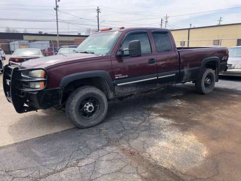 2003 Chevrolet 2500HD Duramax Diesel 4x4 extended cab - cars & for sale in Cleveland, OH