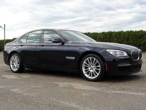 ★ 2014 BMW 750ix M SPORT - AWD, NAVI, SUNROOF, HTD LEATHER, 19"... for sale in East Windsor, NY