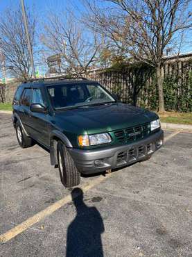 4wd 2002 Isuzu Rodeo - cars & trucks - by owner - vehicle automotive... for sale in Ellicott City, MD