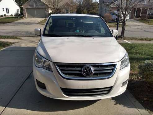 2011 VW RoutanSEL Premium with Tow... for sale in Fishers, IN