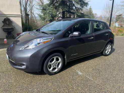 2013 Nissan LEAF SV - cars & trucks - by owner - vehicle automotive... for sale in Kent, WA